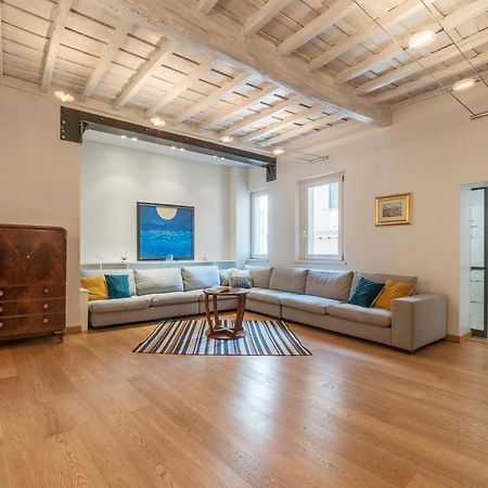 Piazza Navona Elegant Apartment روما المظهر الخارجي الصورة