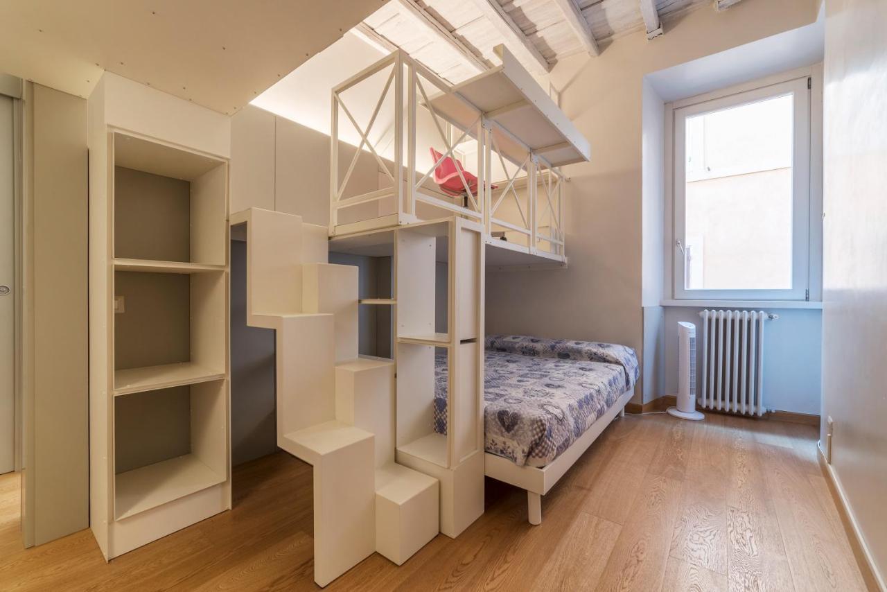 Piazza Navona Elegant Apartment روما المظهر الخارجي الصورة