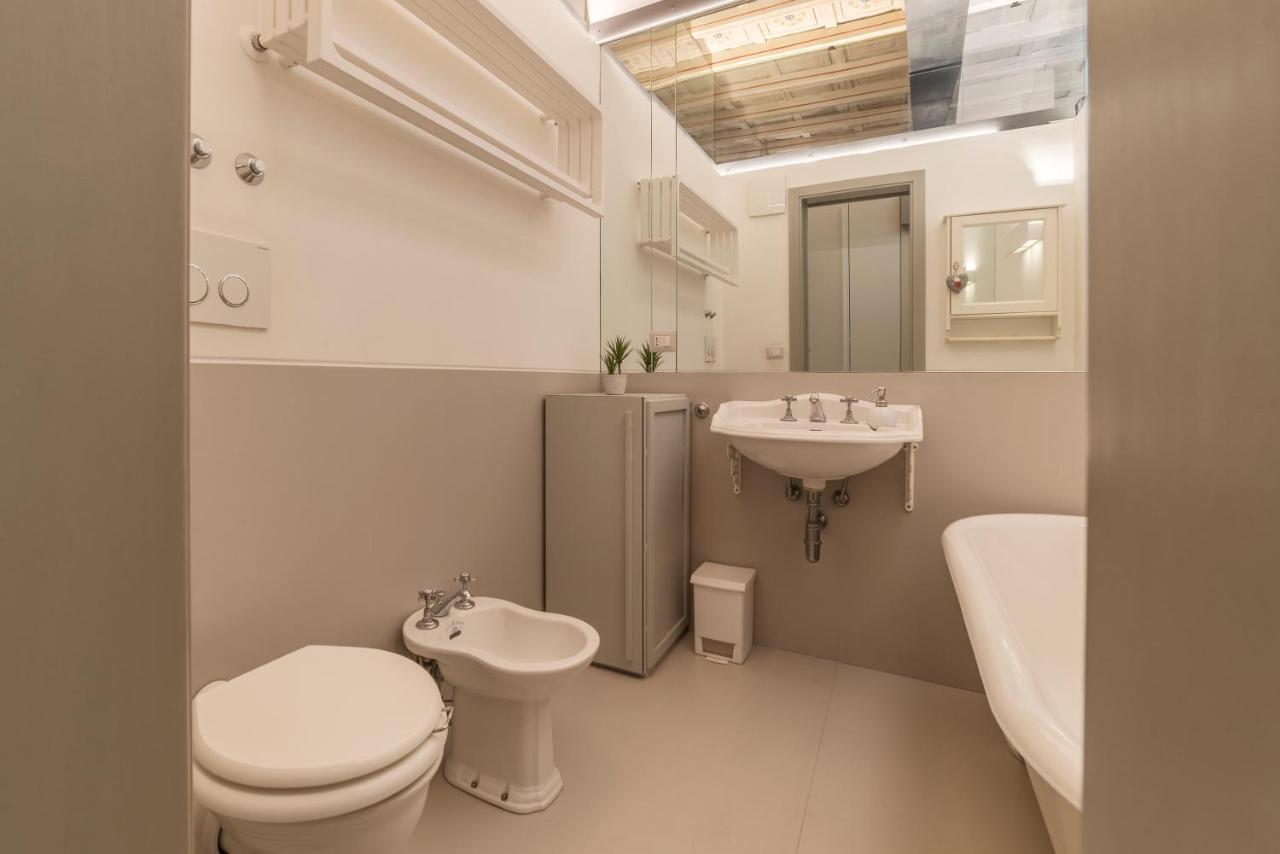 Piazza Navona Elegant Apartment روما المظهر الخارجي الصورة
