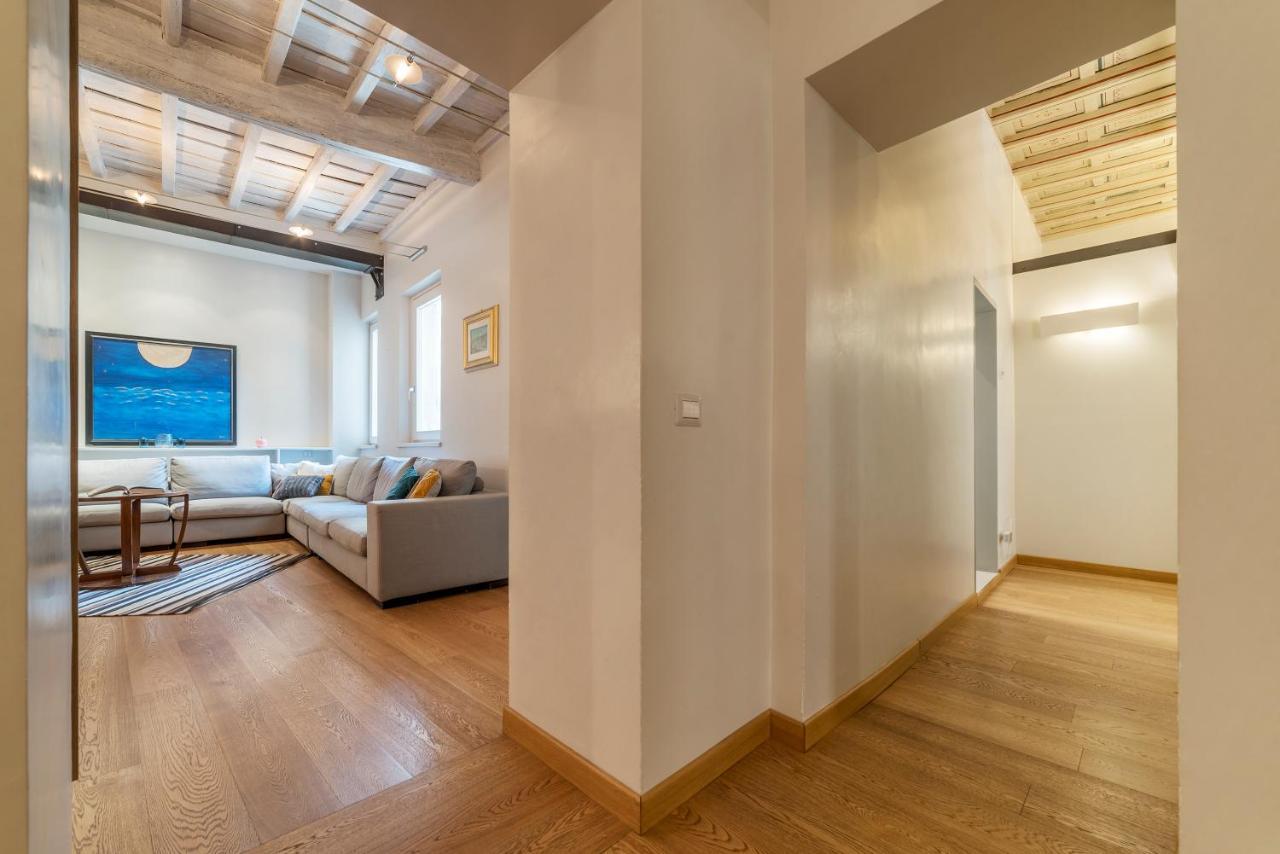 Piazza Navona Elegant Apartment روما المظهر الخارجي الصورة