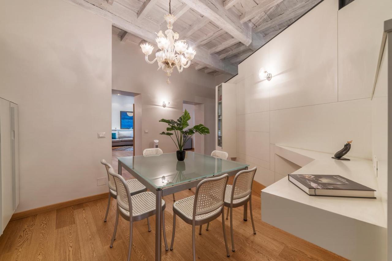 Piazza Navona Elegant Apartment روما المظهر الخارجي الصورة